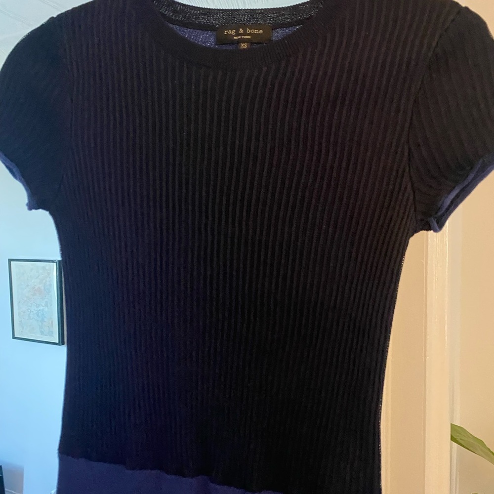 Rag & Bone Ribbed Tee Shirt Navy with blue lining